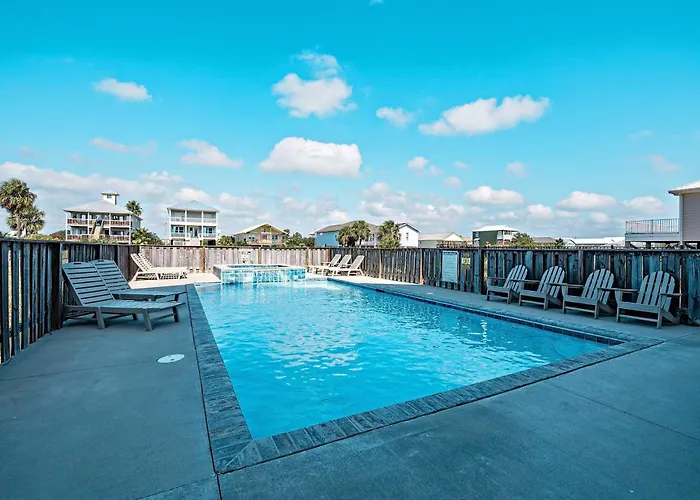 Get Relaxin 5 Bedroom Lockout Holiday home Gulf Shores