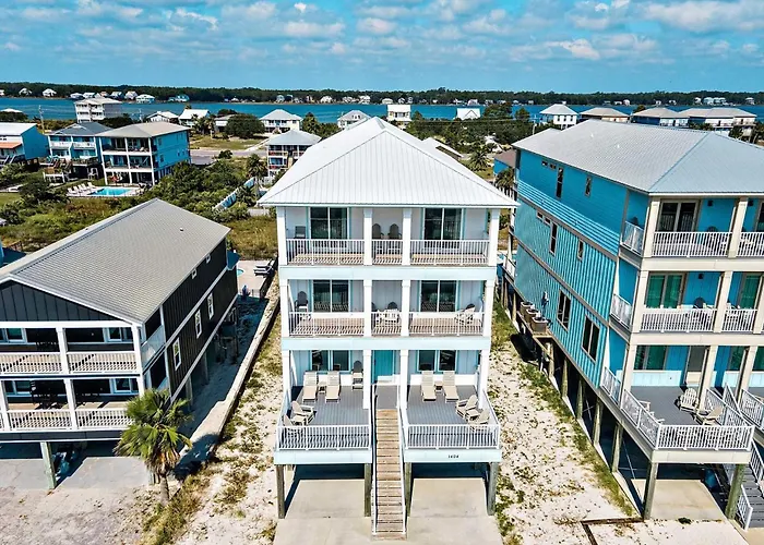 Holiday home Get Relaxin 5 Bedroom Lockout *