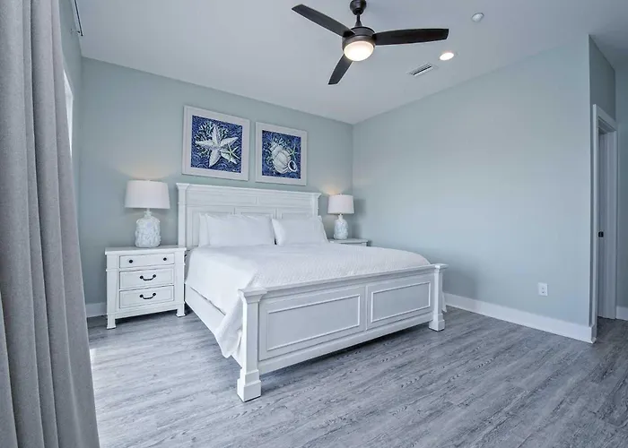 Get Relaxin 5 Bedroom Lockout *