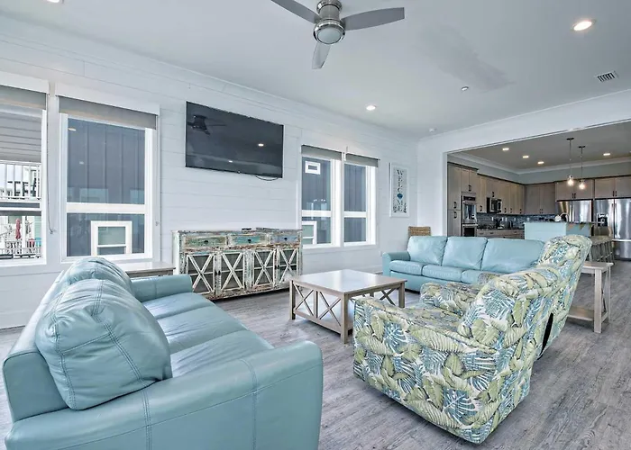 Get Relaxin 5 Bedroom Lockout Holiday home *